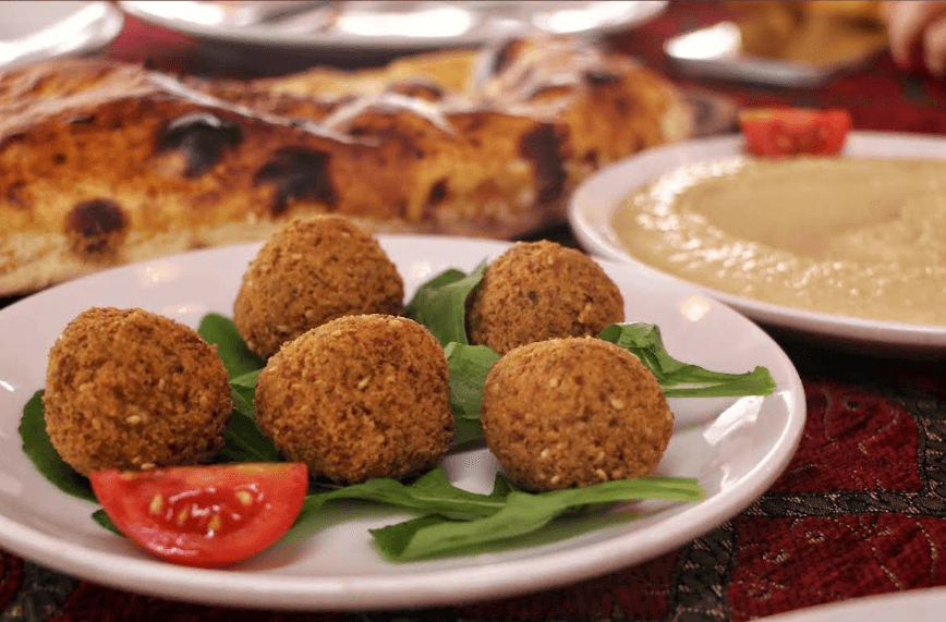 Crispy falafel fritters