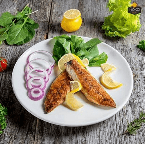 Grilled mackerel with herbs