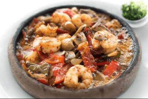 Shrimp casserole with cheese
